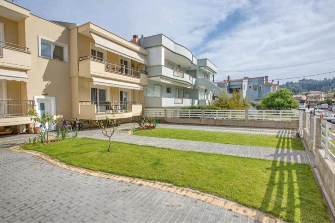 Myrsini'S Sea View Apartment Néa Péramos Exterior foto